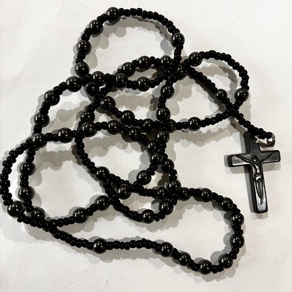 BLACK ROSARY HEMATITE - Picture 2 of 9